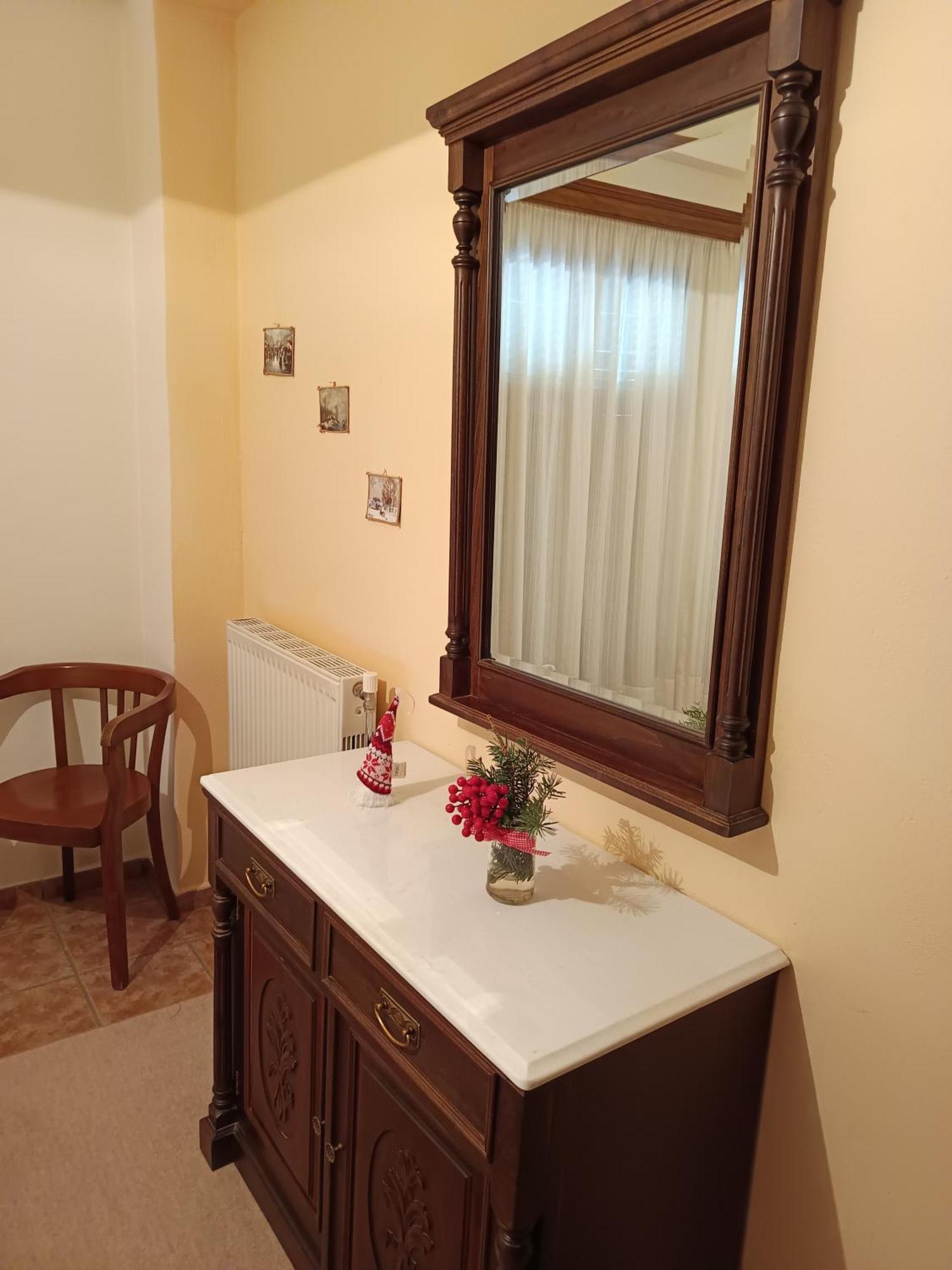 2 Alonia Hotel Anatoliki Frangista Bilik gambar